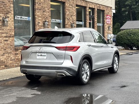 Used 2020 INFINITI QX50 Luxe w/ Navigation Package AWD/4WD image 5