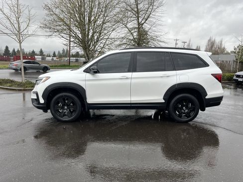 Used 2022 Honda Pilot TrailSport image 2