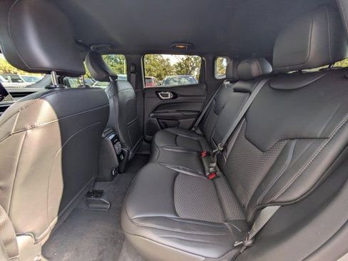 New 2026 Jeep Compass Latitude AWD/4WD image 12