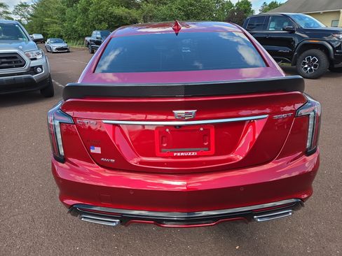 Used 2024 Cadillac CT5 Sport w/ Climate Package AWD/4WD image 4