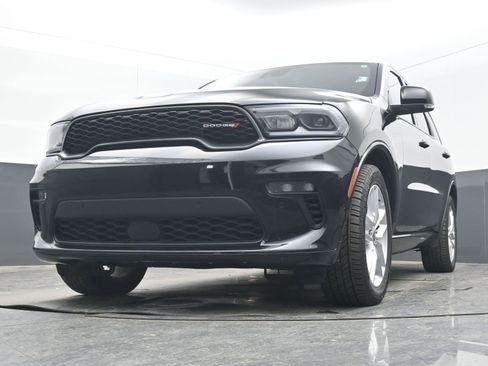 Used 2023 Dodge Durango GT image 25