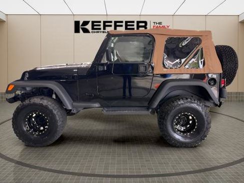 Used 2002 Jeep Wrangler Sport image 2