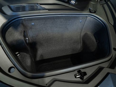 New 2026 Chevrolet Corvette Stingray Premium Conv w/ Z51 Performance Package image 32