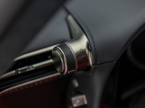Used 2012 Lexus LFA RWD image 53