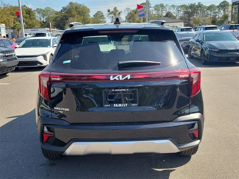 New 2026 Kia Seltos S image 5