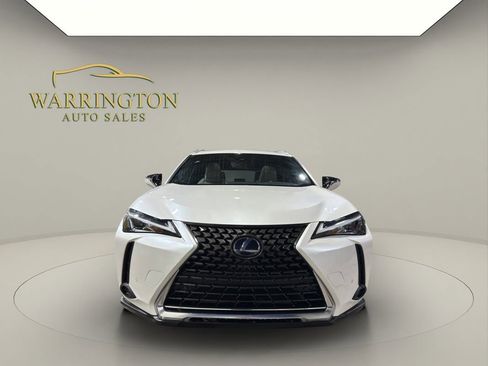 Used 2020 Lexus UX 250h image 2