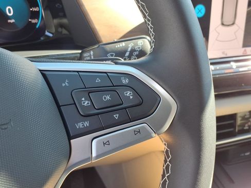 New 2026 Volkswagen Atlas SE image 20