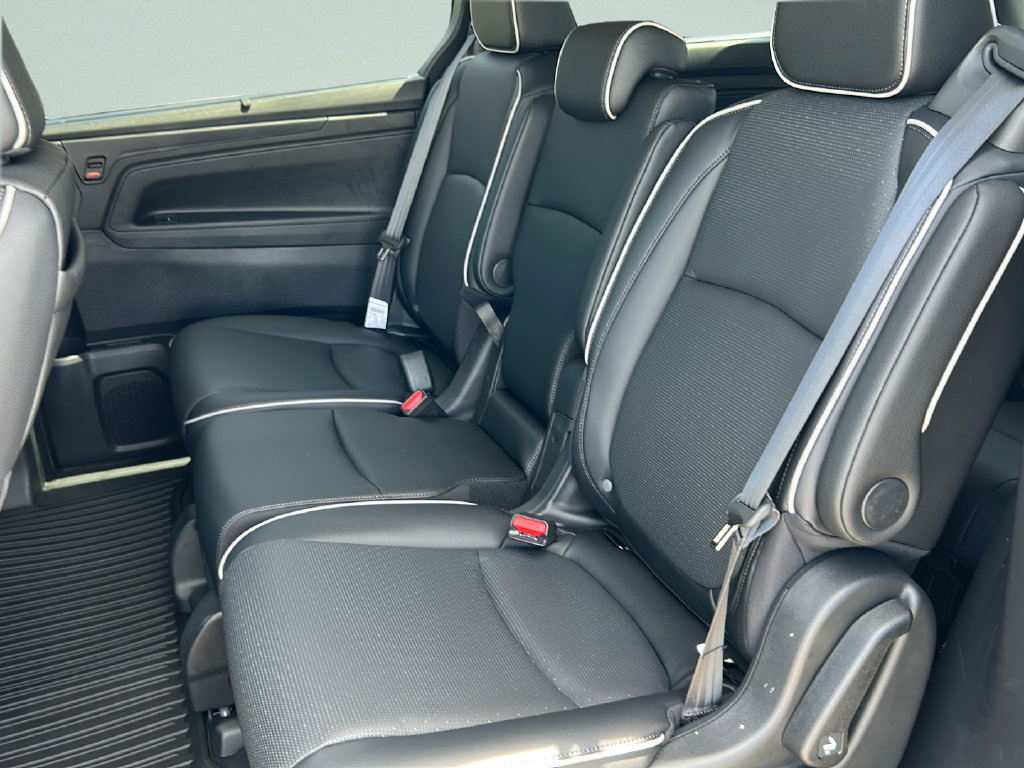 New 2027 Honda Odyssey Elite image 13