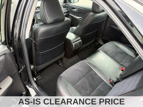 Used 2015 Toyota Camry XSE w/ Moonroof Package FWD image 36