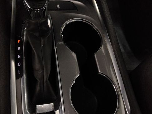 Used 2022 Chevrolet Malibu LT image 17