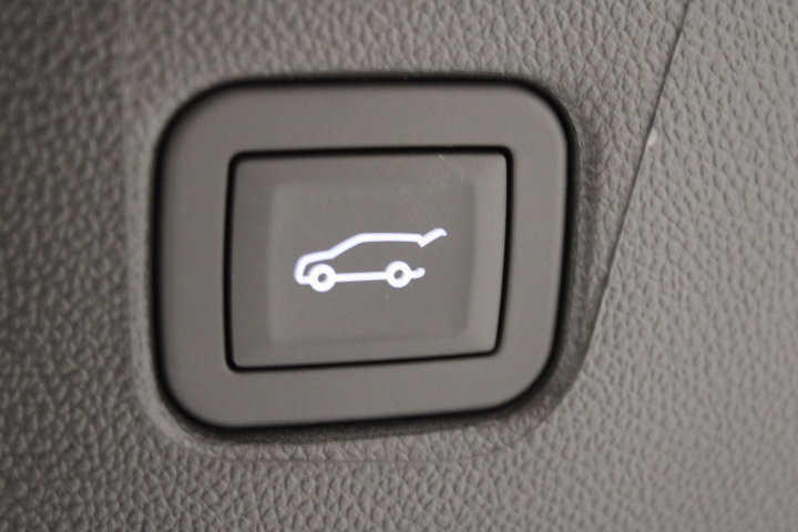 New 2026 Chevrolet Blazer LT w/ Sound & Technology Package AWD/4WD image 15