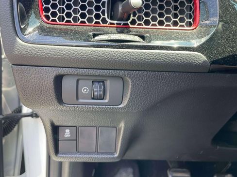 Used 2020 Honda Accord Touring image 20