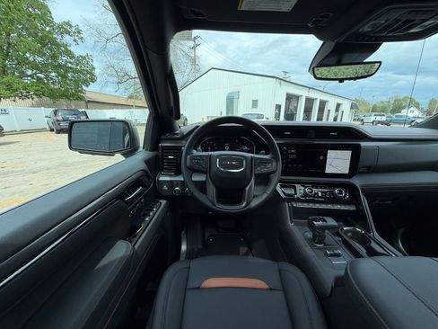 New 2026 GMC Sierra 1500 AT4 w/ AT4 Premium Package image 2