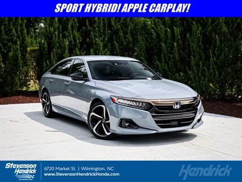 Used 2022 Honda Accord Sport image 1