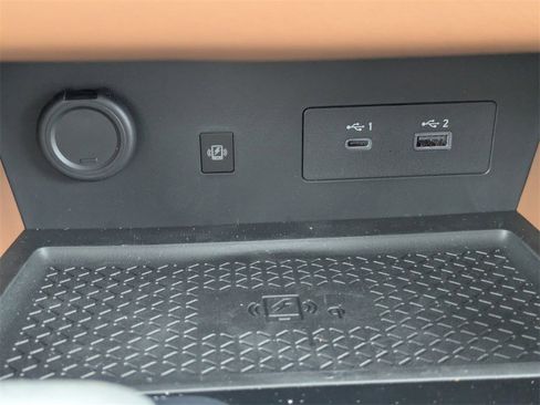 New 2025 Nissan Pathfinder Platinum image 24