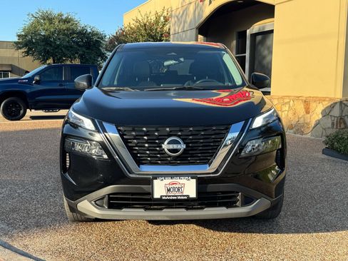 Used 2023 Nissan Rogue S FWD image 5