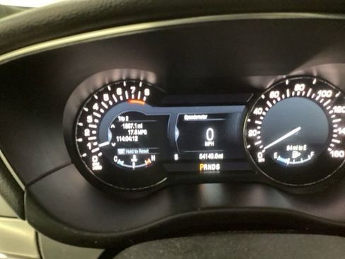 Used 2018 Lincoln MKC Premiere AWD/4WD image 8