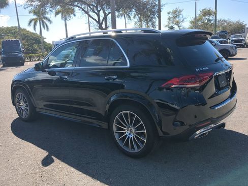 Used 2021 Mercedes-Benz GLE 450 4MATIC image 7