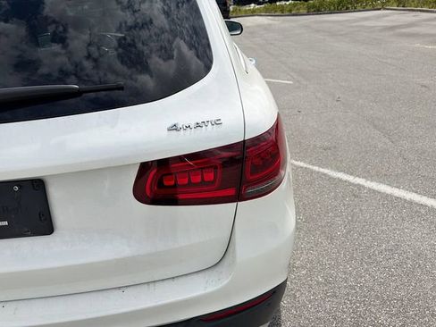 Used 2020 Mercedes-Benz GLC 300 4MATIC image 12