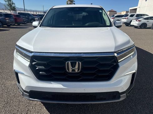 Used 2025 Honda Pilot EX-L image 8
