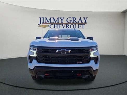 New 2026 Chevrolet Silverado 1500 LT Trail Boss w/ Convenience Package II image 8