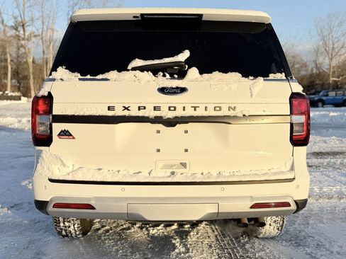 Used 2023 Ford Expedition Timberline image 6