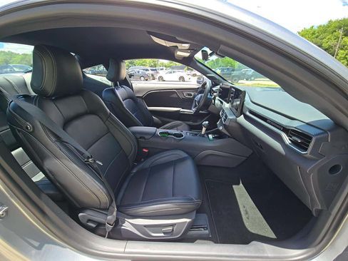 Used 2026 Ford Mustang Premium RWD image 10