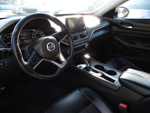 Used 2020 Nissan Altima 2.5 SR image 7