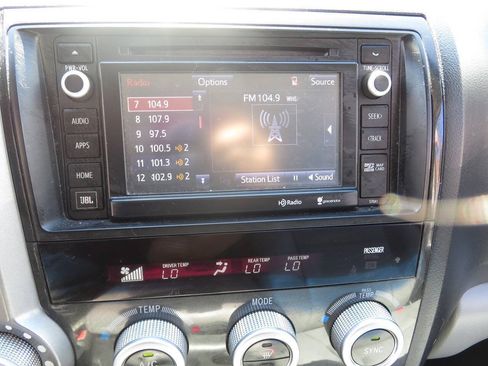 Used 2014 Toyota Sequoia Limited AWD/4WD image 15
