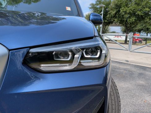 Used 2023 BMW X3 xDrive30i w/ Premium Package w/ZPA AWD/4WD image 3