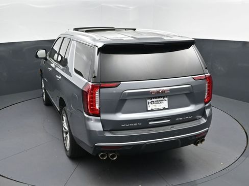 Used 2022 GMC Yukon Denali w/ Denali Premium Package image 35
