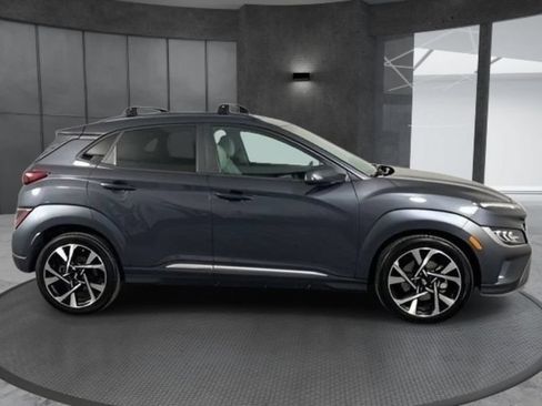 Used 2022 Hyundai Kona Limited AWD/4WD image 4