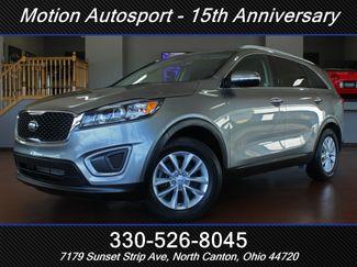 Used 2016 Kia Sorento LX w/ LX Convenience Package image 1