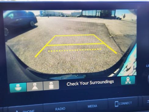 Used 2025 Honda CR-V EX image 28