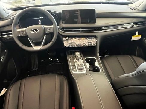 New 2026 INFINITI QX60 Luxe w/ Family Package image 26