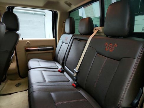 Used 2015 Ford F450 King Ranch w/ King Ranch Chrome Package image 22