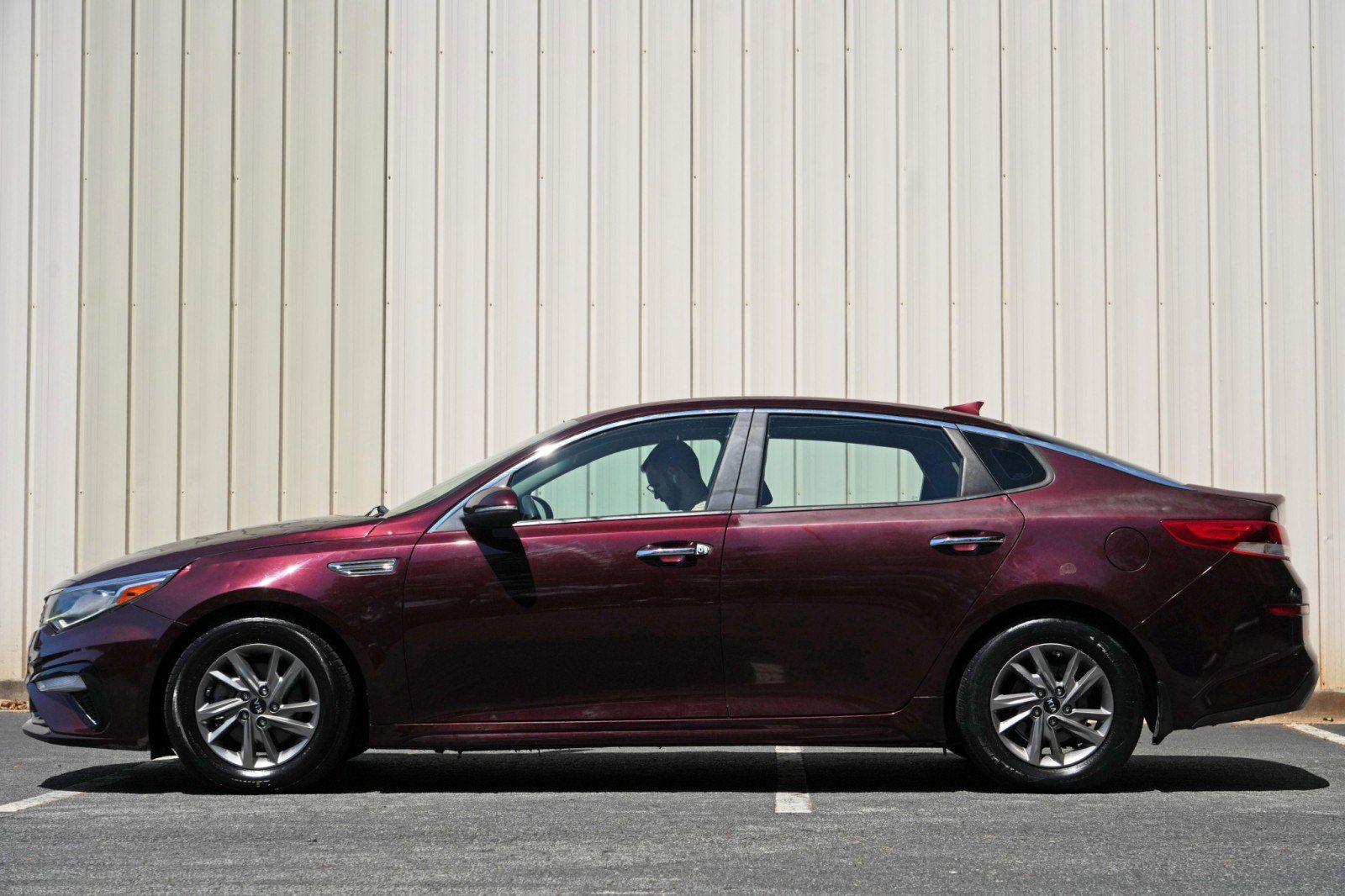 Used 2020 Kia Optima LX FWD image 8