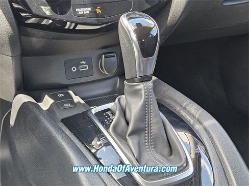 Used 2022 Nissan Rogue Sport SL image 17