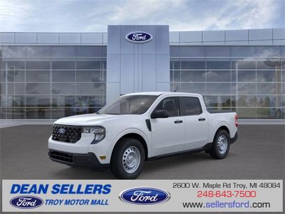 New 2025 Ford Maverick XL w/ Equipment Group 102A