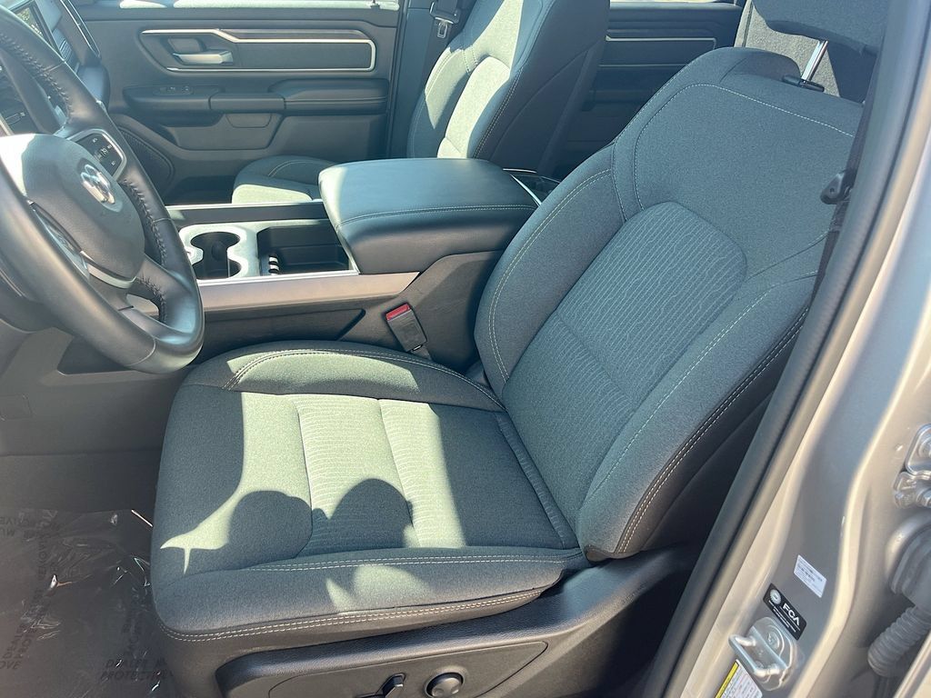 Used 2022 RAM 1500 Big Horn AWD/4WD image 19