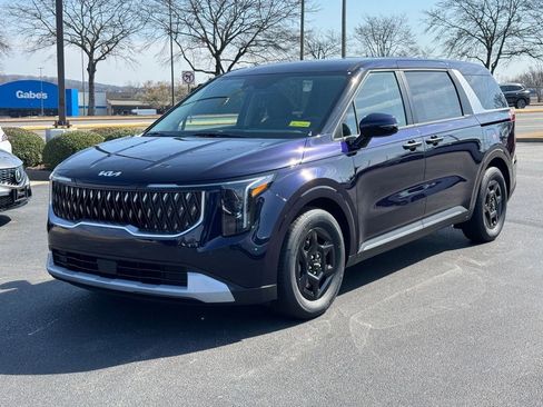 New 2026 Kia Carnival LX image 6