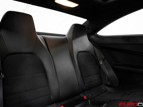 Used 2012 Mercedes-Benz C 63 AMG Coupe image 35