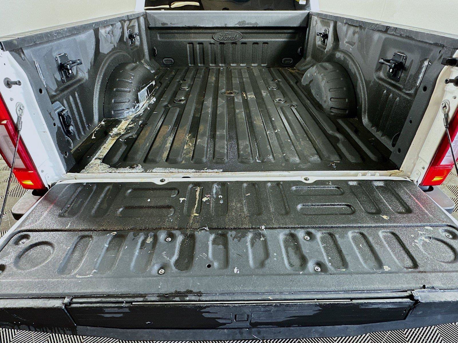 Used 2022 Ford F250 Lariat w/ Black Appearance Package AWD/4WD image 26