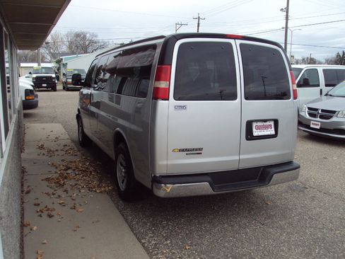 Used 2013 Chevrolet Express 1500 LT w/ LT Preferred Equipment Group image 5