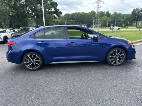 Used 2021 Toyota Corolla SE w/ SE Premium Package FWD image 6