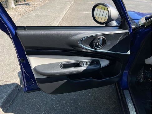 Used 2019 MINI Cooper Clubman S w/ Starlight Blue Edition image 7