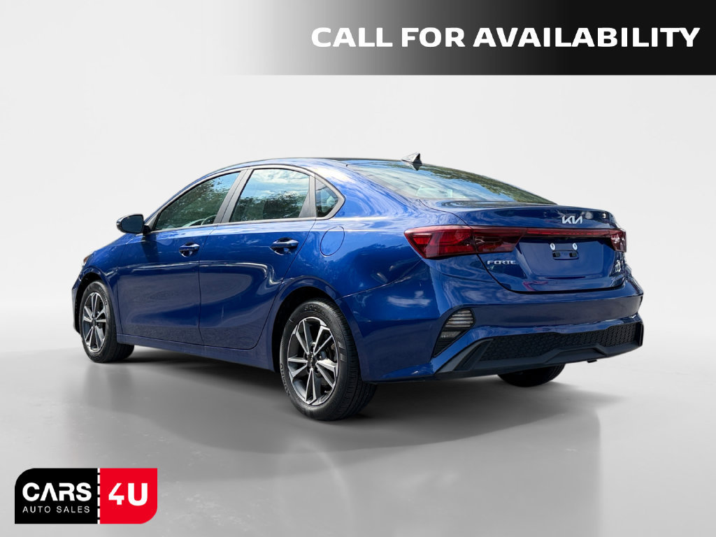 Used 2023 Kia Forte LXS w/ LXS Technology Package FWD image 5
