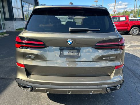 Used 2024 BMW X5 xDrive40i w/ M Sport Package AWD/4WD image 10