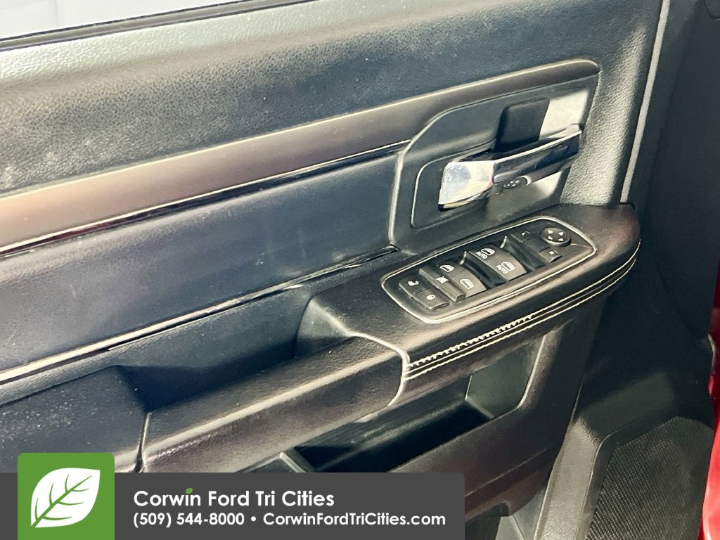 Used 2015 RAM 1500 Sport AWD/4WD image 12