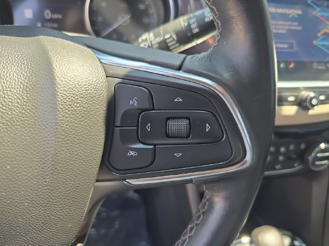 Certified 2022 Buick Encore GX Essence w/ Advanced Technology Package FWD image 27
